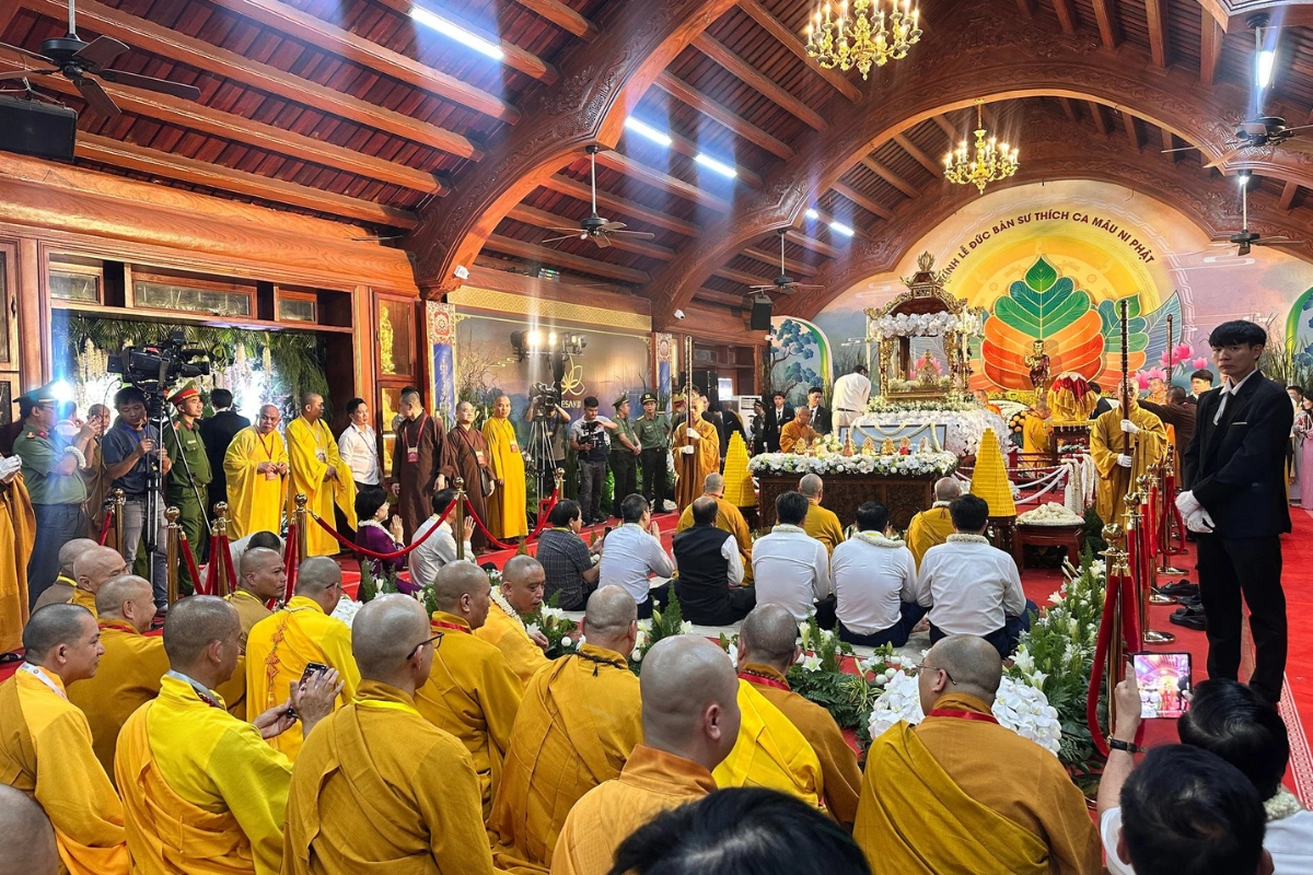 PM Modi Recalls Spiritual Unity Through Lord Buddha’s Relics In Vietnam