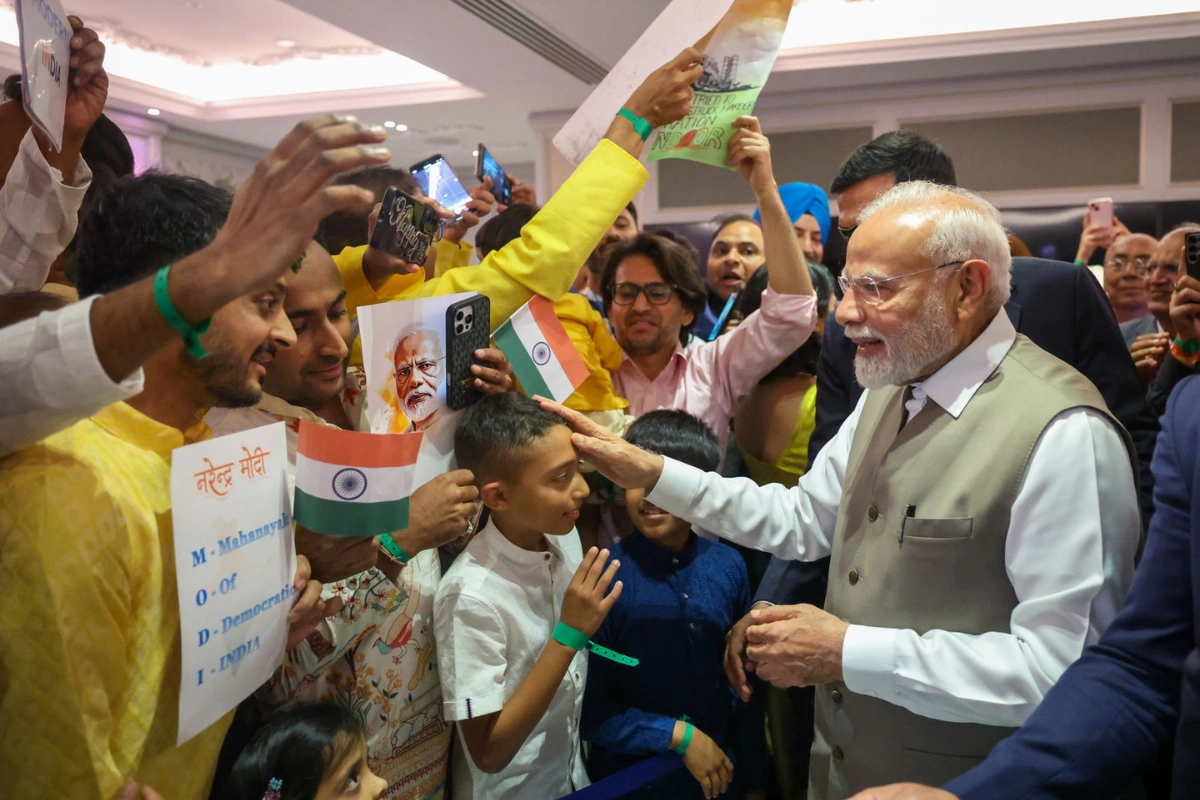 Chants Of 'Vande Mataram' Greet PM Modi In Historic Cyprus Visit