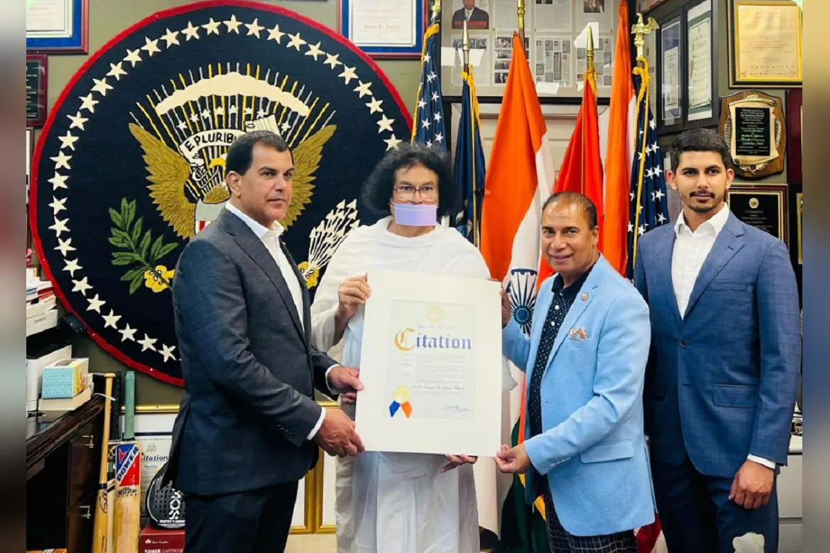 Acharya Lokesh Honoured In New York For Humanitarian Work & Peacebuilding