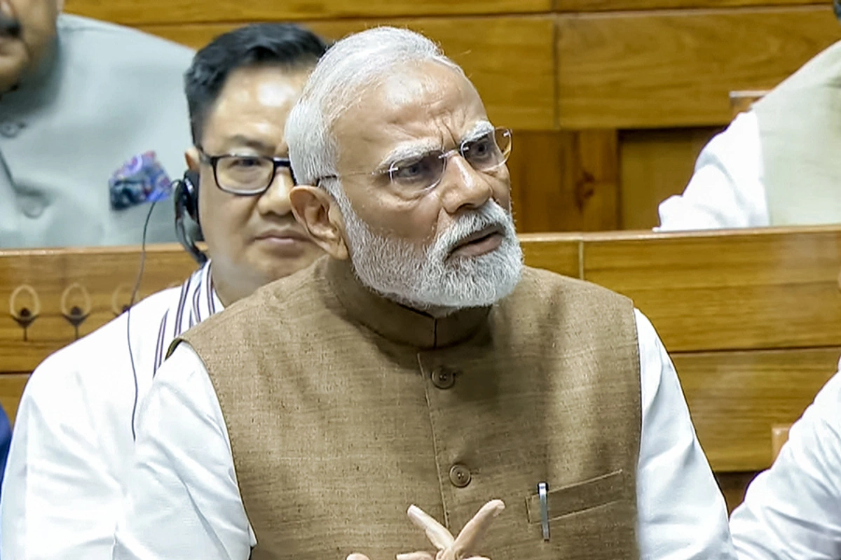 PM Modi Blames Nehru, Congress For Historical Blunders In National Security & Diplomacy