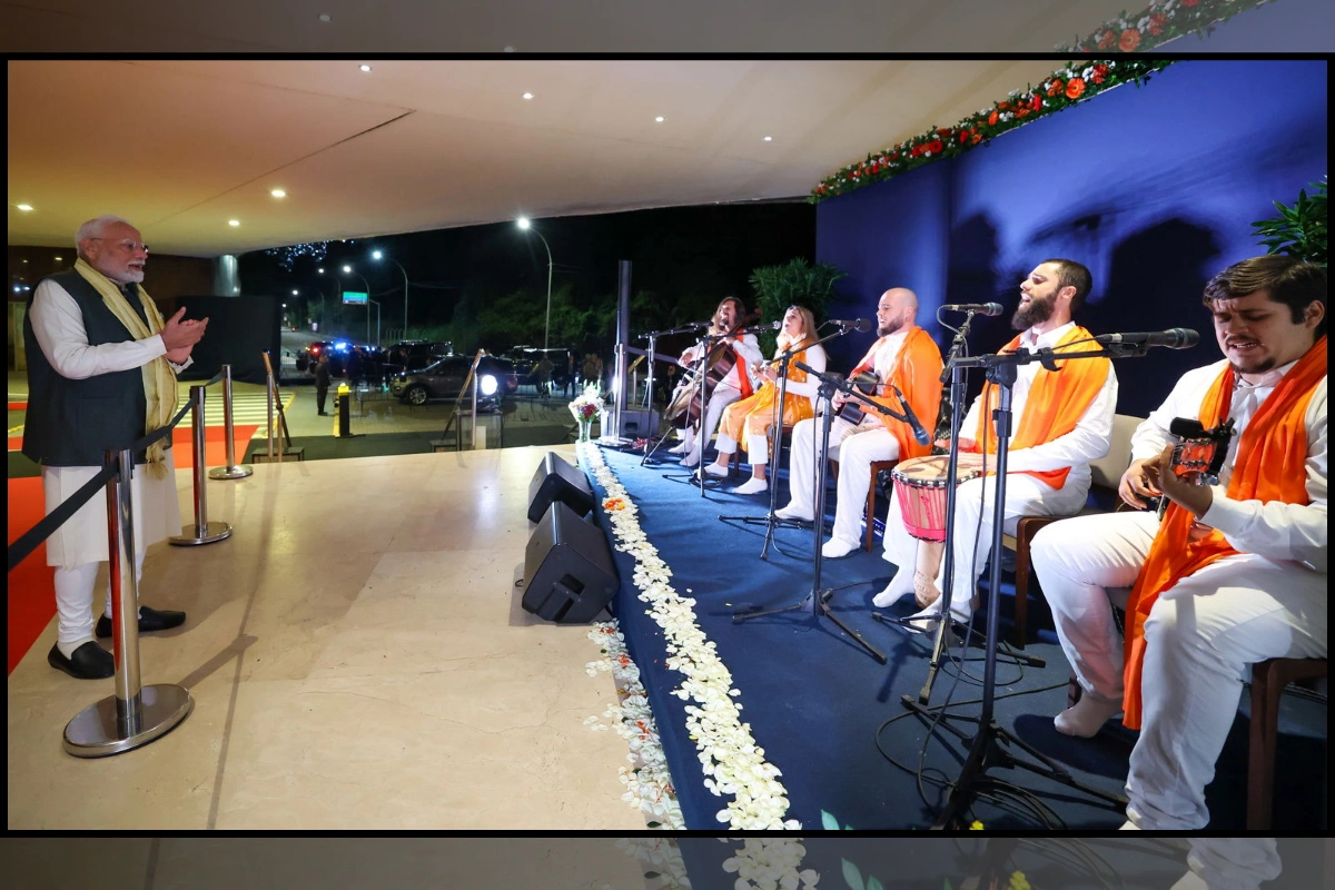 PM Modi Receives Spiritual Welcome In Rio With ‘Om Gan Ganpataye Namah’ Performance