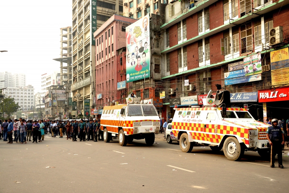35 Injured As BNP, NCP Supporters Clash In Bangladesh