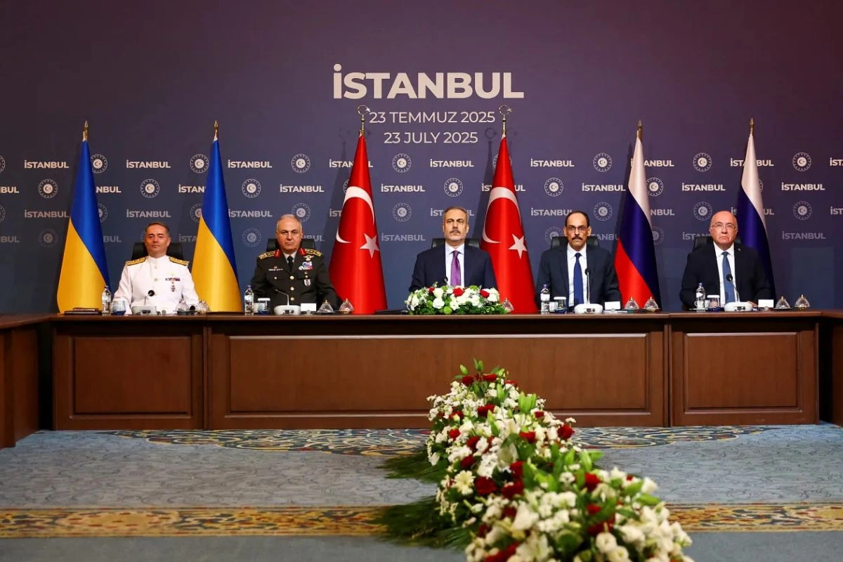 Russia & Ukraine Exchange Prisoners Amid Renewed Peace Talks In Istanbul