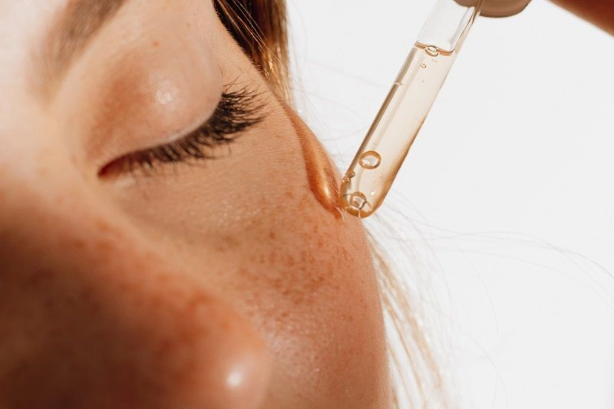 Why Niacinamide Should Be Your Next Skincare Staple