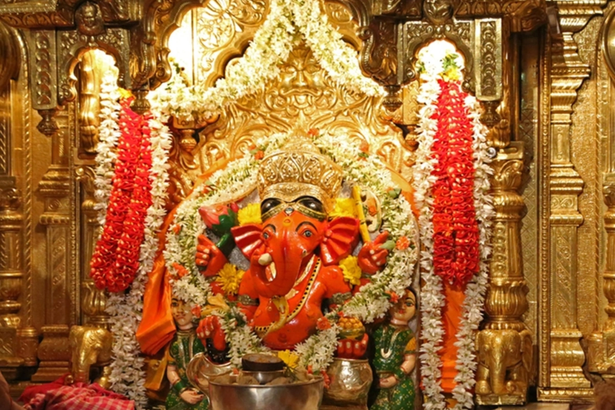 Massive Devotee Rush At Siddhivinayak Temple On Angarki Chaturthi