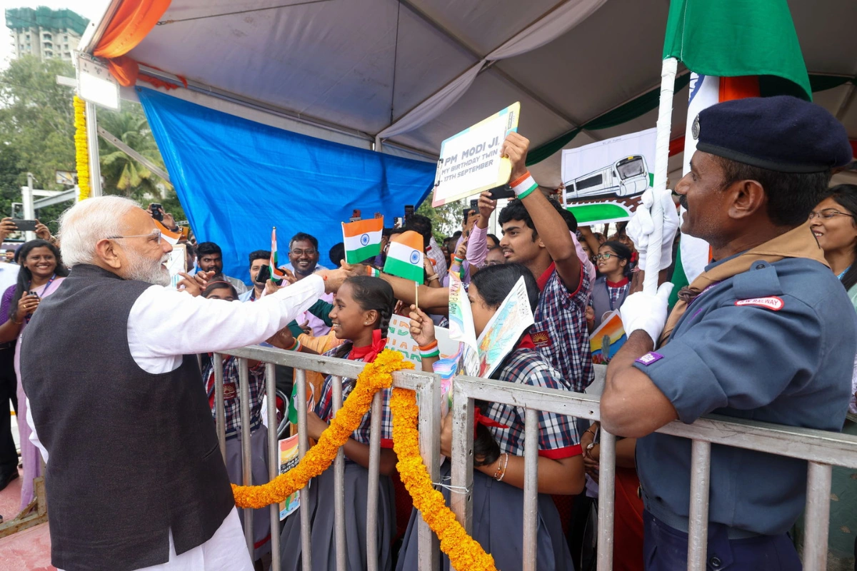 Bengaluru Students Prepare Heartfelt Welcome For PM Modi With Art & Enthusiasm