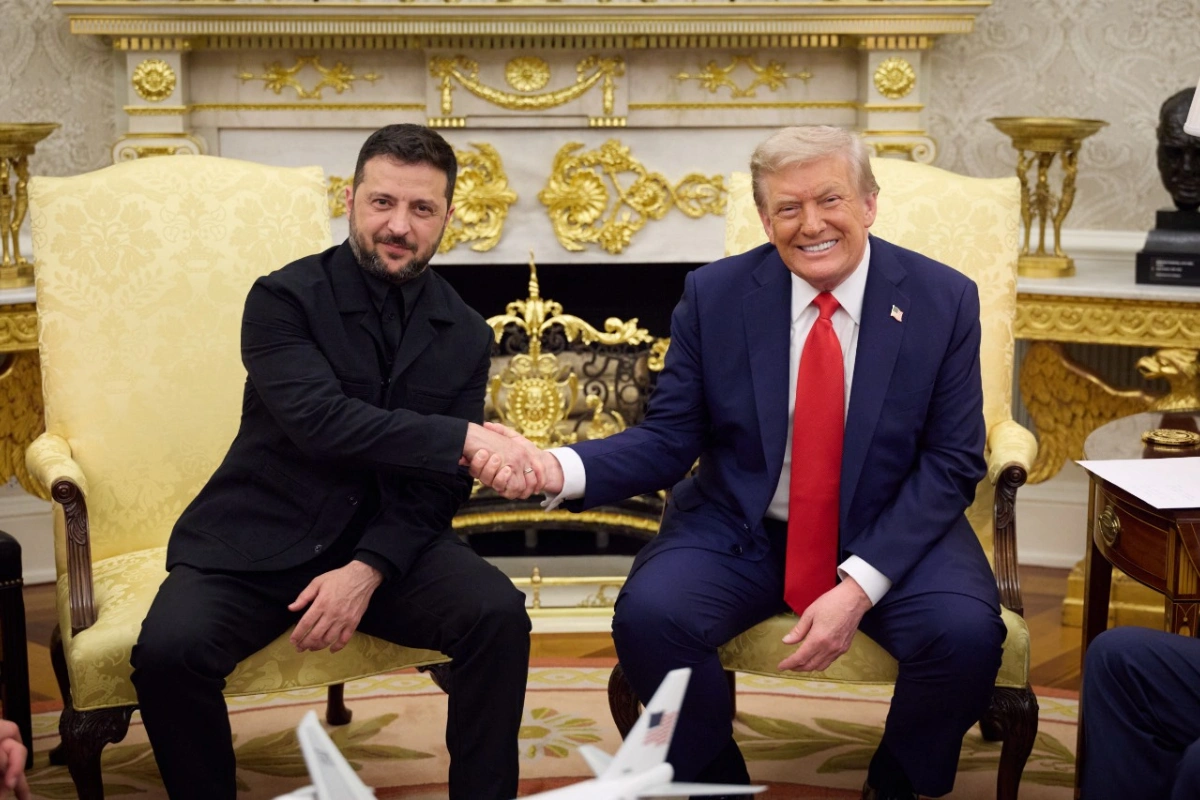 Zelensky Opens White House Meeting By Honouring First Lady’s Letter