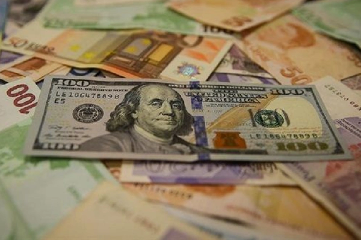 India’s Forex Reserves Rise By $1.48 Billion To $695.10 Billion