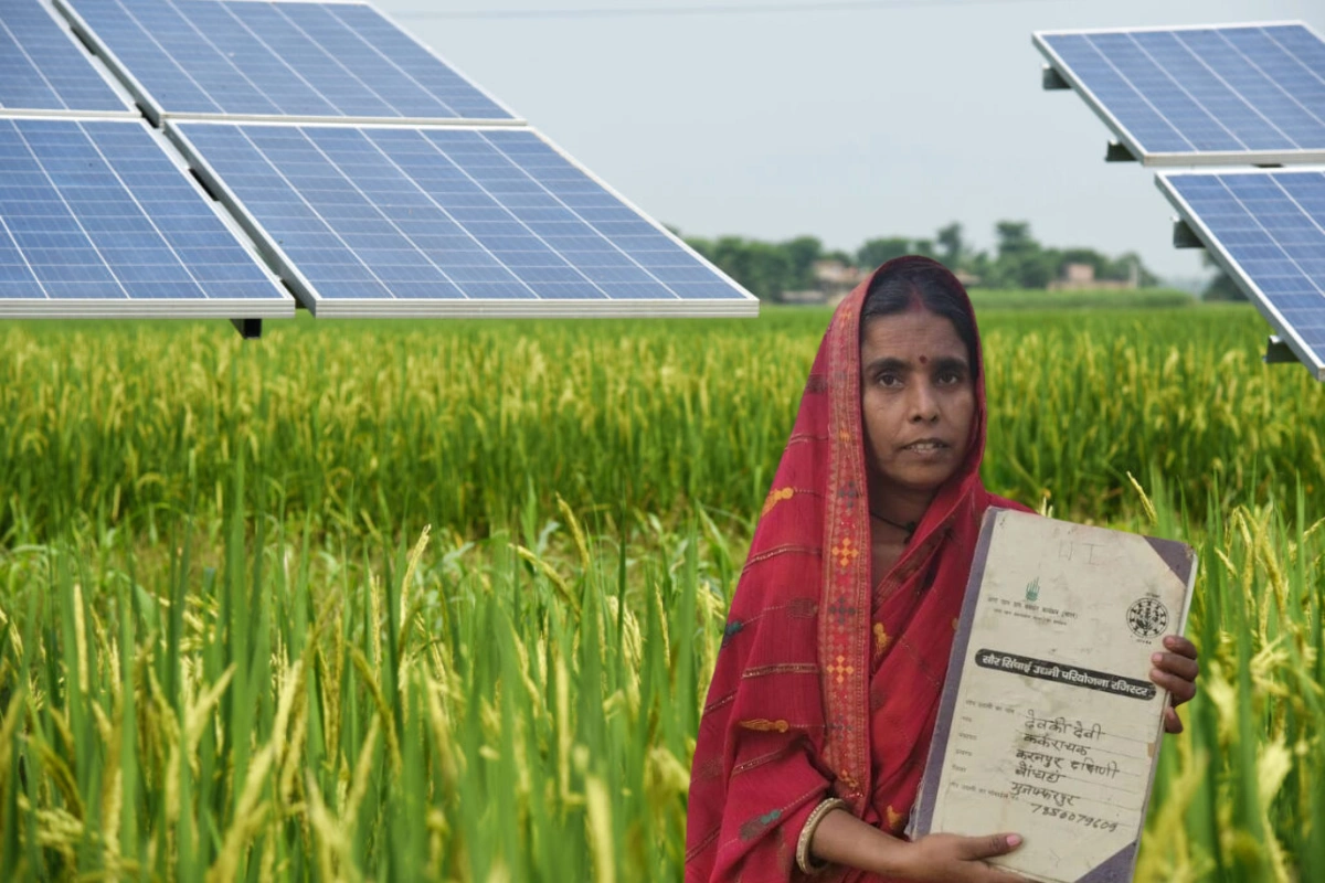 PM Modi Praises Bihar’s ‘Solar Didi’ For Transforming Her Village Through Solar Energy