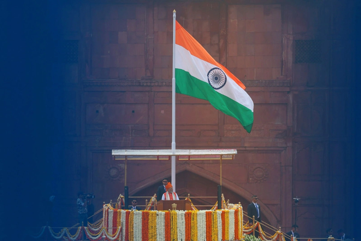PM Modi Wishes India To Scale New Heights Of Progress