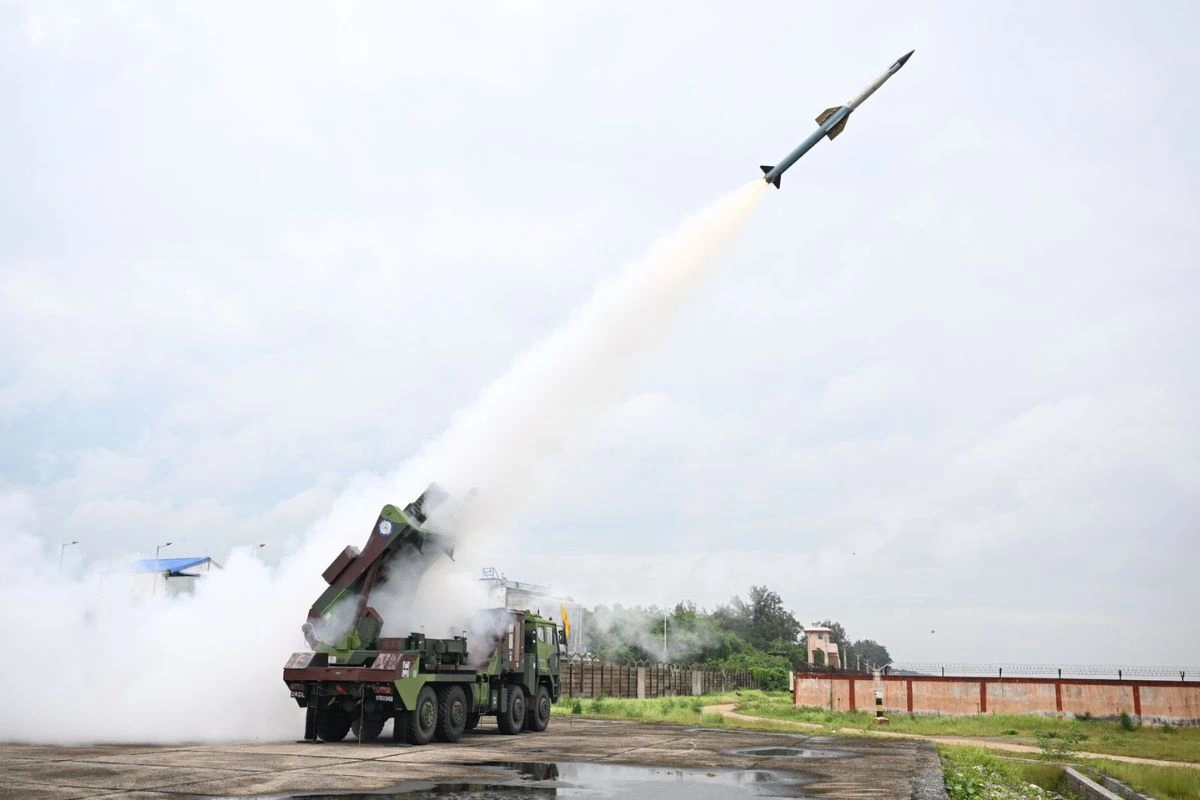 India Successfully Tests Indigenous Integrated Air Defence Weapon System Off Odisha Coast