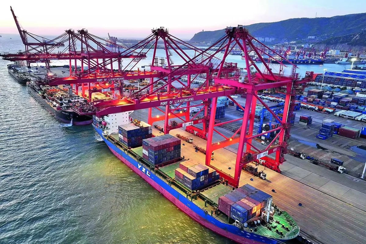 India’s Exports To China Rise 20% In First Four Months Of FY26