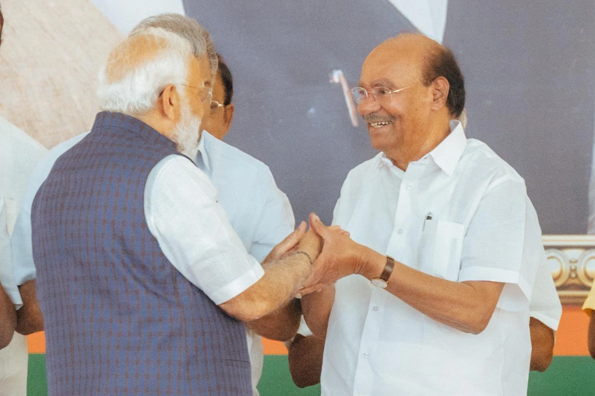 PMK Founder Dr Ramadoss Seeks Meeting With PM Modi On Leadership Dispute
