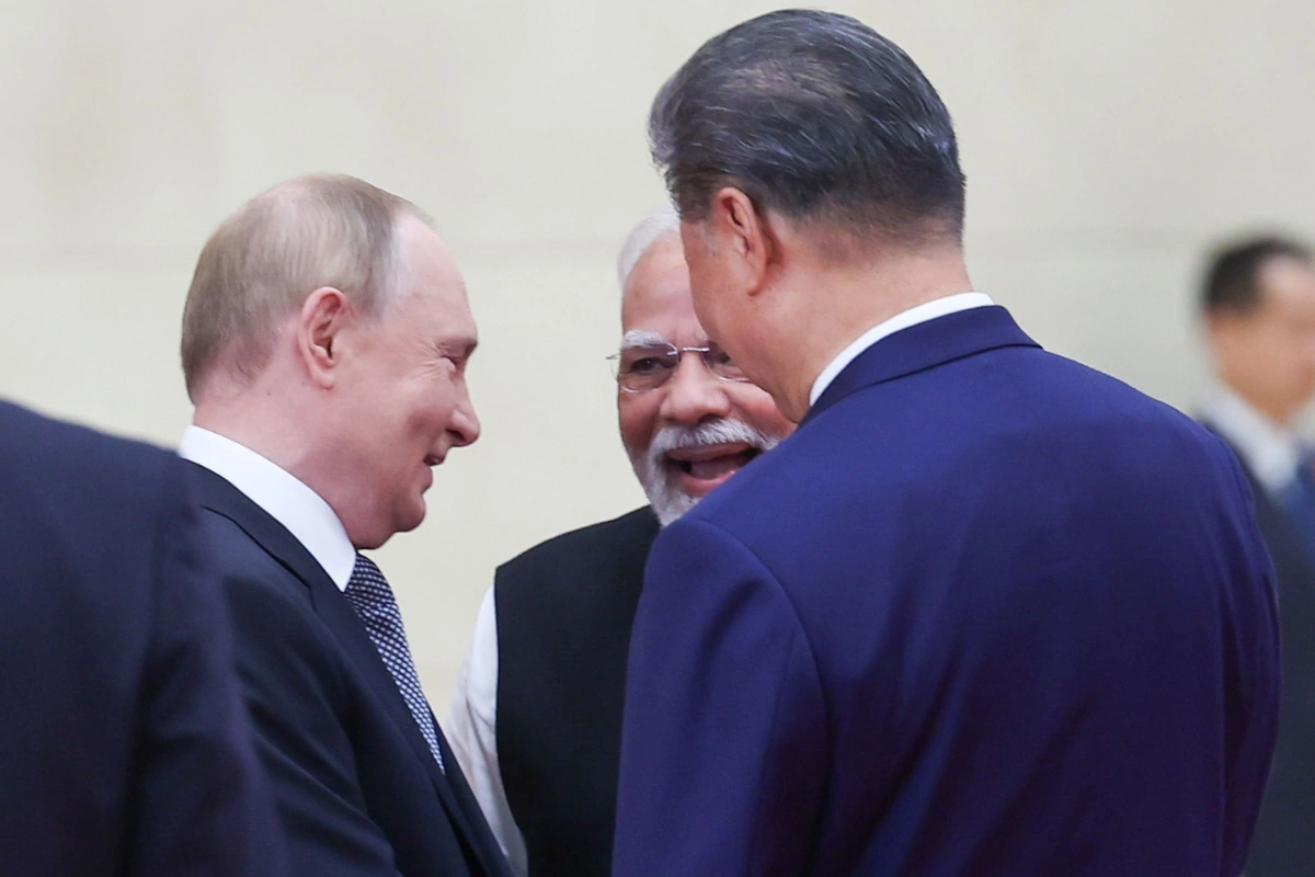 PM Modi, President Putin And President Xi’s Informal Chat At SCO Summit Becomes Viral Highlight