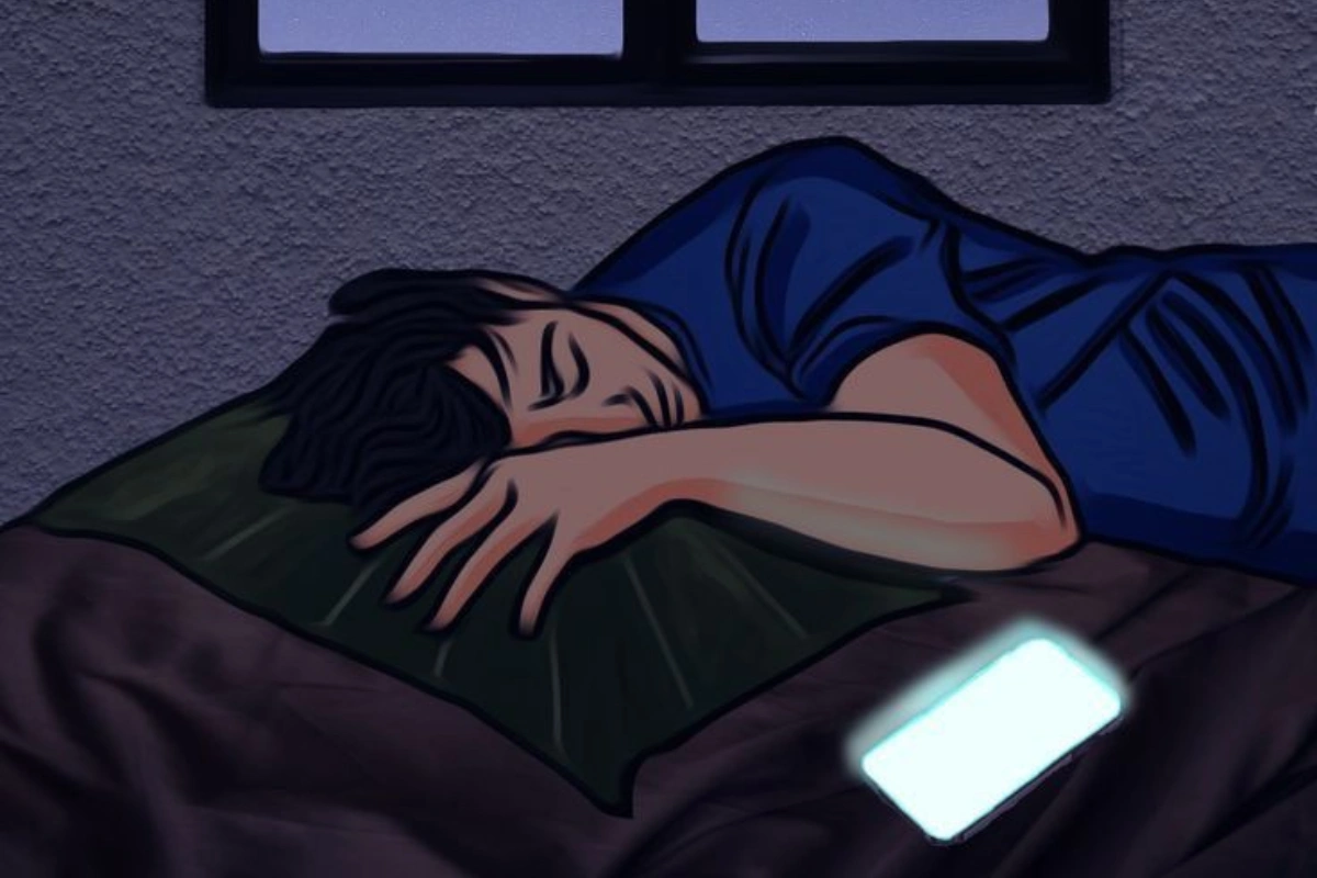 California Doctor Warns Against Sleeping Next To Your Phone