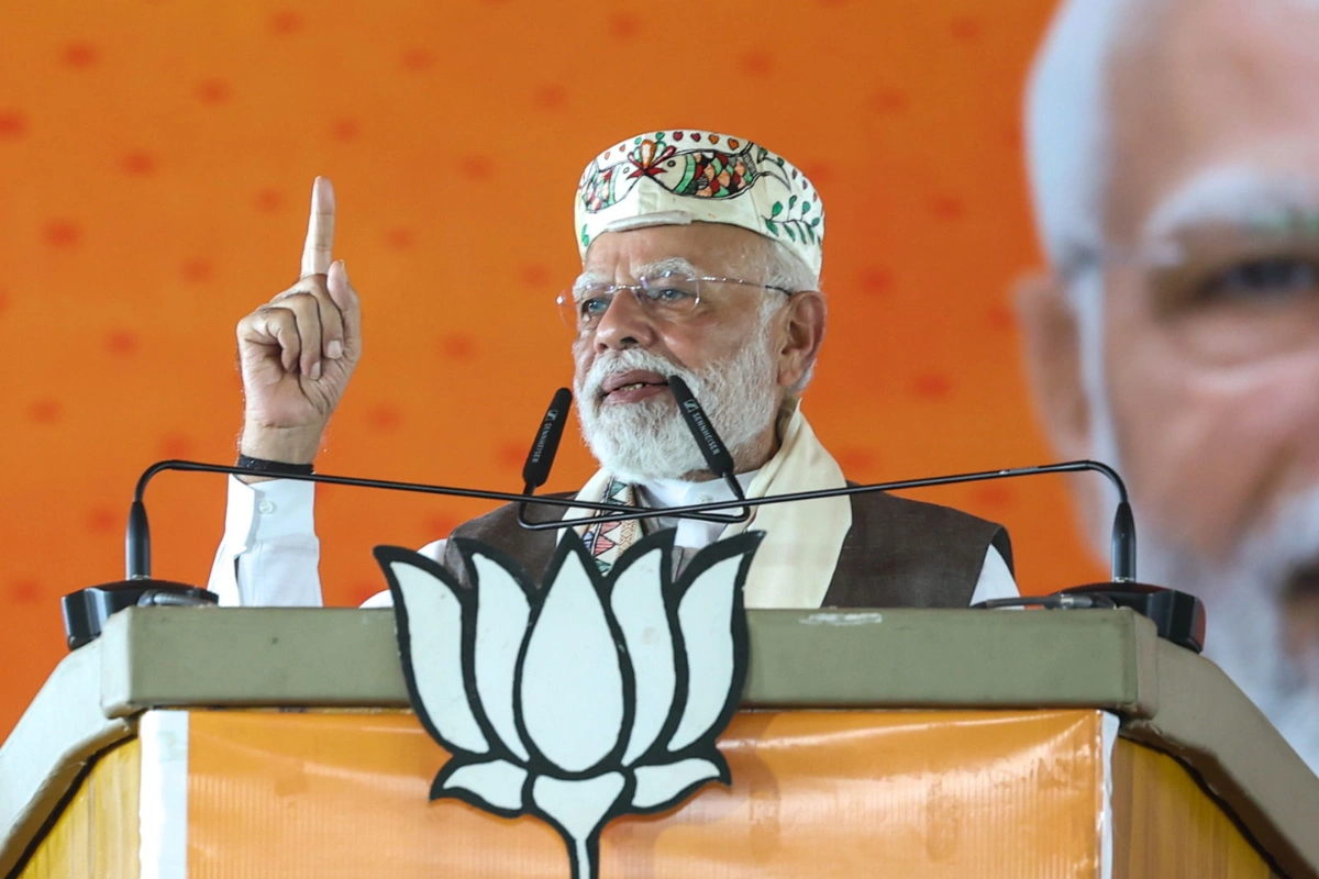 PM Modi Targets RJD-Cong Over ‘Family Politics’, Upholds Jan Nayak Legacy In Bihar