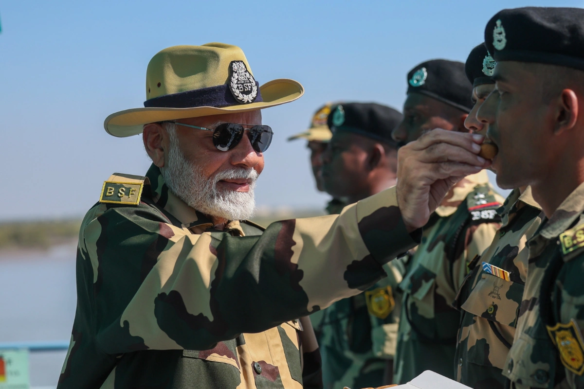 PM Modi To Spend 12th Diwali With Soldiers On The Border