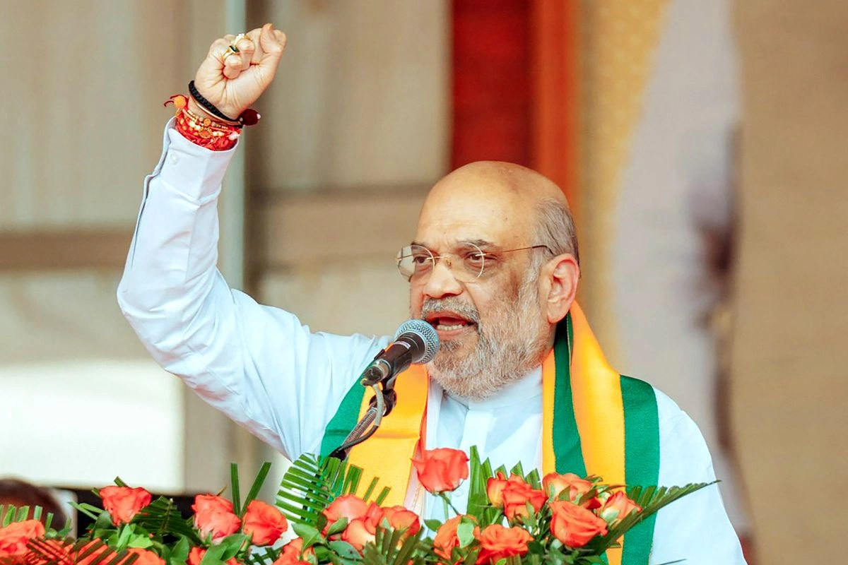 HM Amit Shah Reaches Bastar For Dussehra Darbar; Transfers Rs 6Cr To Women