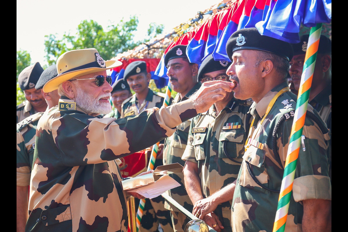 PM Modi To Spend 12th Diwali With Soldiers On The Border