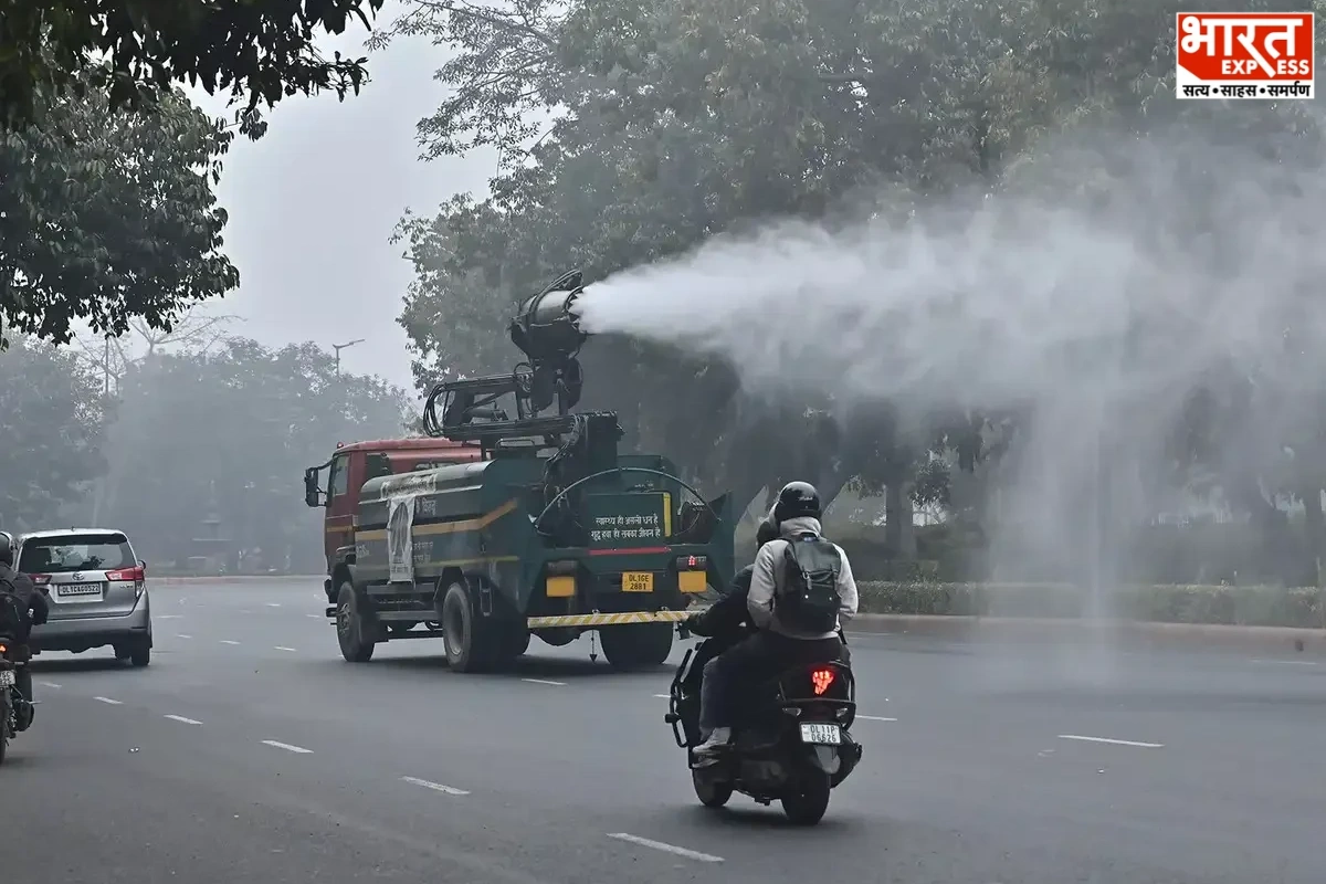 NHAI Deploys 60 Water Sprinklers; 14 Anti-Smog Guns To Curb Delhi-NCR Pollution
