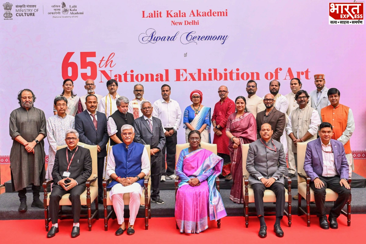 President Murmu Urges Wider Opportunities For Young Artists At Lalit Kala Akademi Awards